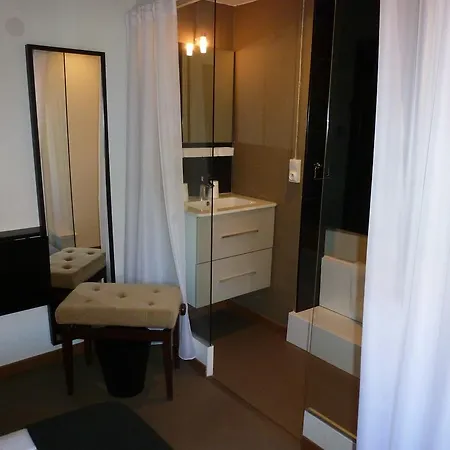Hotel Le 126
