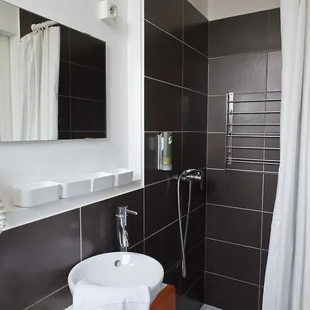 Hotel Le 126